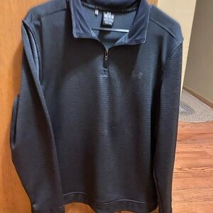 Under Armour Men's navy quarter zip shirt